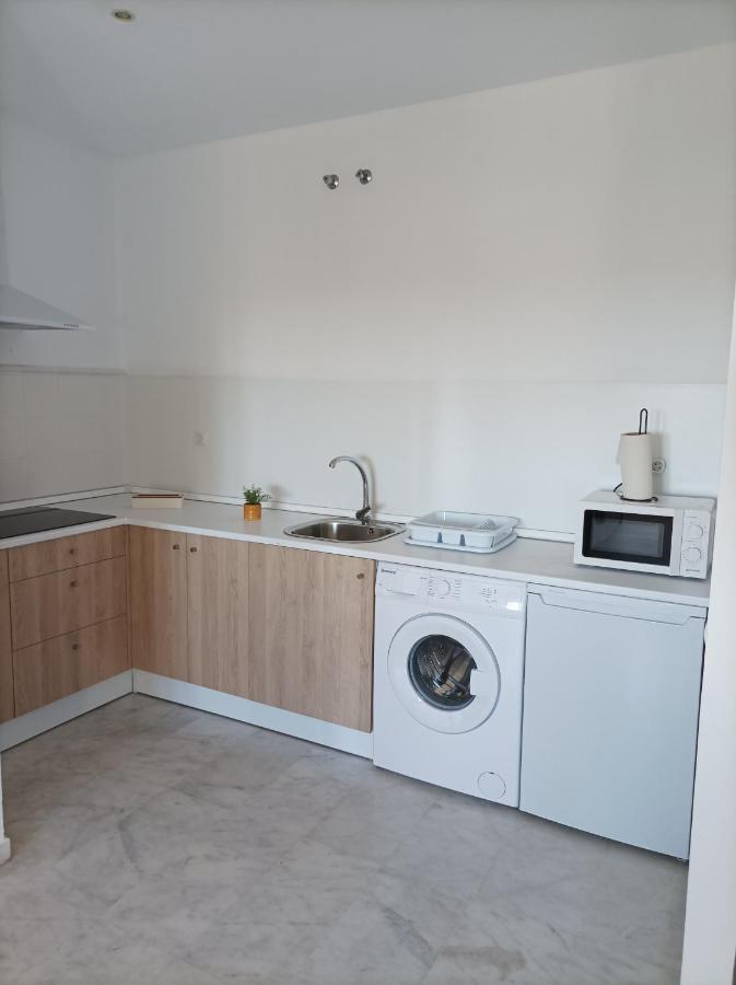 Moderno En Conjunto Residencial Bormujos